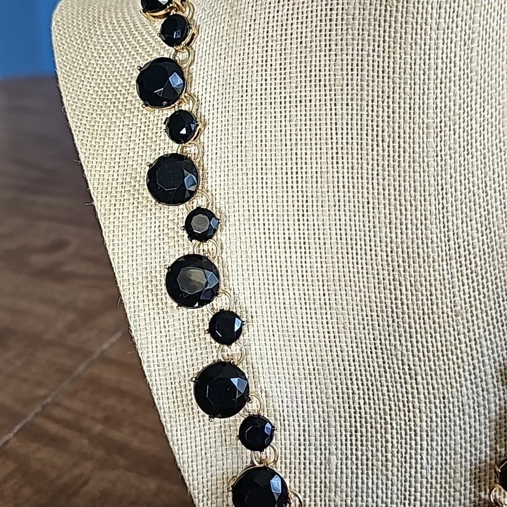 Gold & Black Stones Collar Necklace